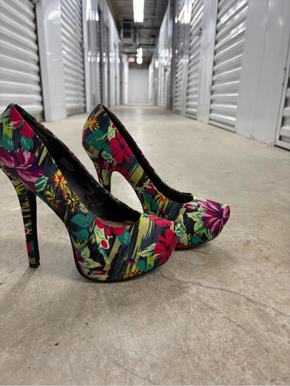 ZOOM Women’s Multicolor Floral Platform Stiletto Round Toe Slip-On Pumps 7
